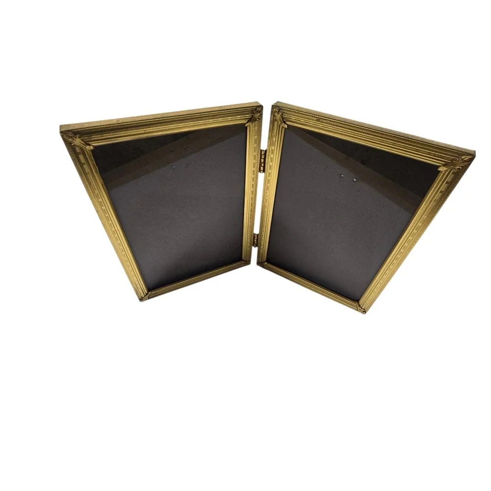Vintage Gold Metal Brass Bifold Photo Picture Frame Glass Front Classic Velvet